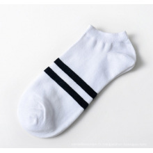 La bande de coton respirante tout-en-un à la mode peut être des chaussettes invisibles pour hommes personnalisés en masse